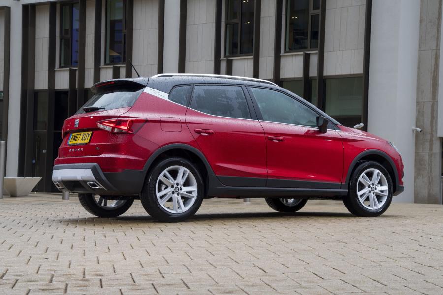  Seat Arona FR 2017 года  (UK) (фото 14 из 40)
